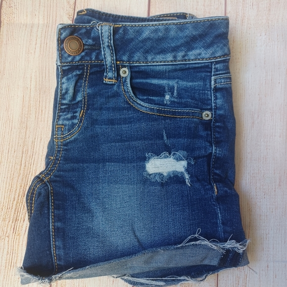 American Eagle super stretch Jean shorts - Picture 2 of 3